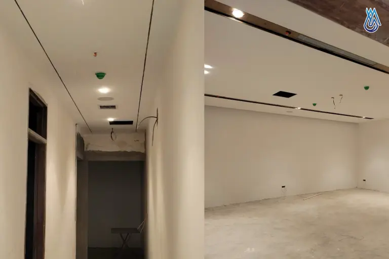 Dự án tăng cường sóng di động cho biệt thự ở tỉnh Yên Bái 3 Hệ thống ăng-ten nhỏ gọn được lắp đặt ở các phòng và khu vực trọng yếu.